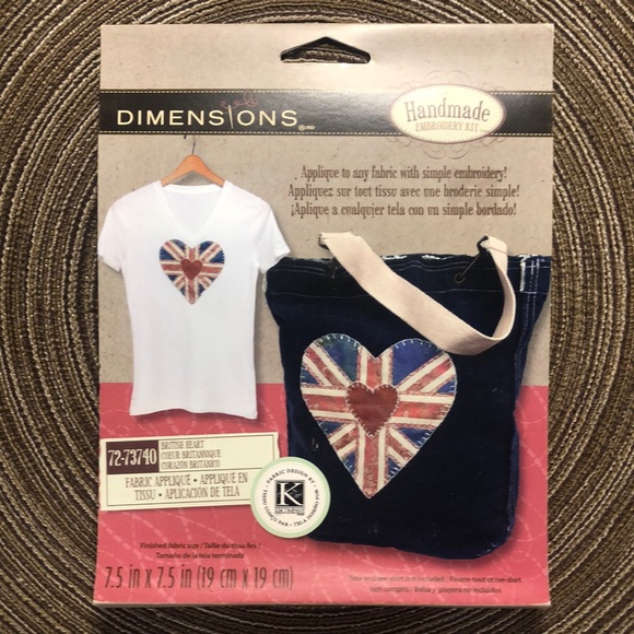 Dimensions British Heart Fabric Applique - Picture 1 of 4
